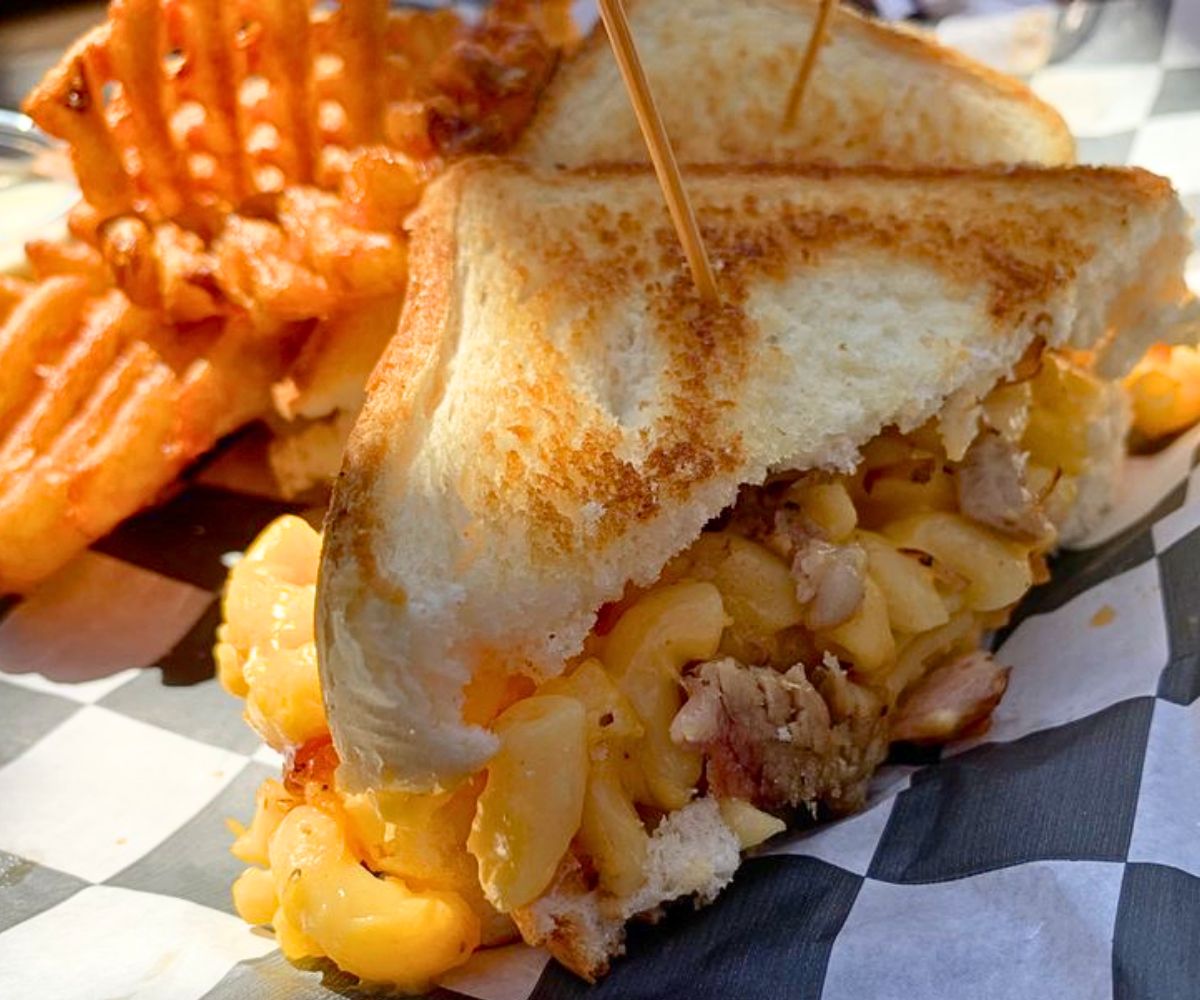 Mac & Cheese Sandwich at Pounders Pub & Grub in Aberdeen, South Dakota
