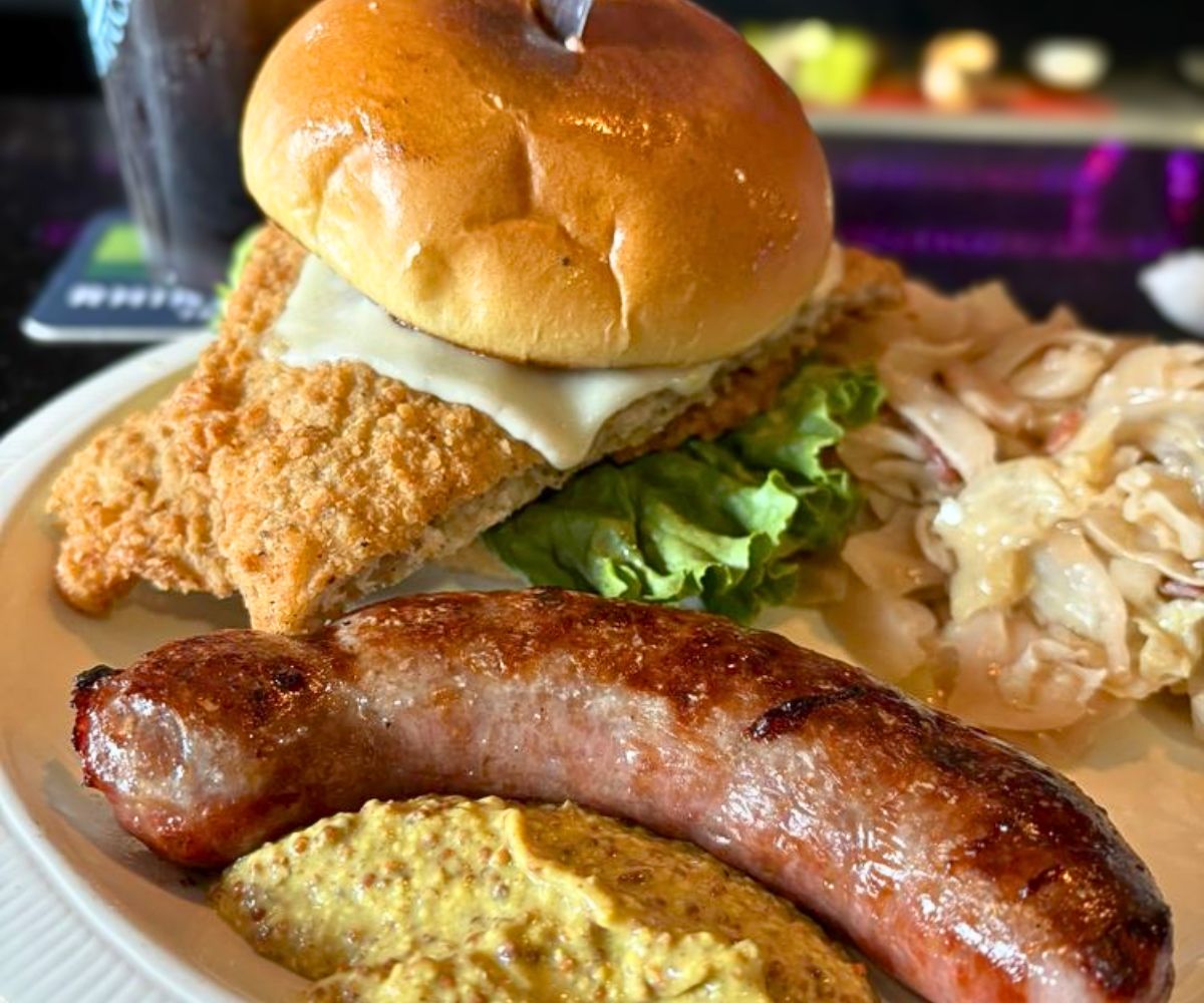 food at Wunderbar in Covington, Kentucky