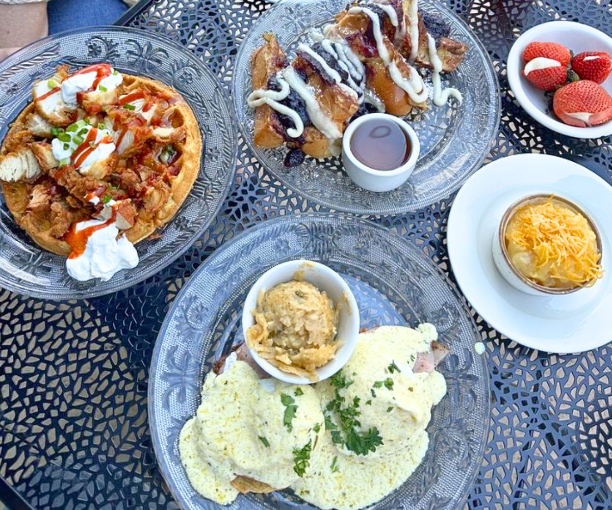 Breakfast at Goodness Gracious in Murfreesboro, TN