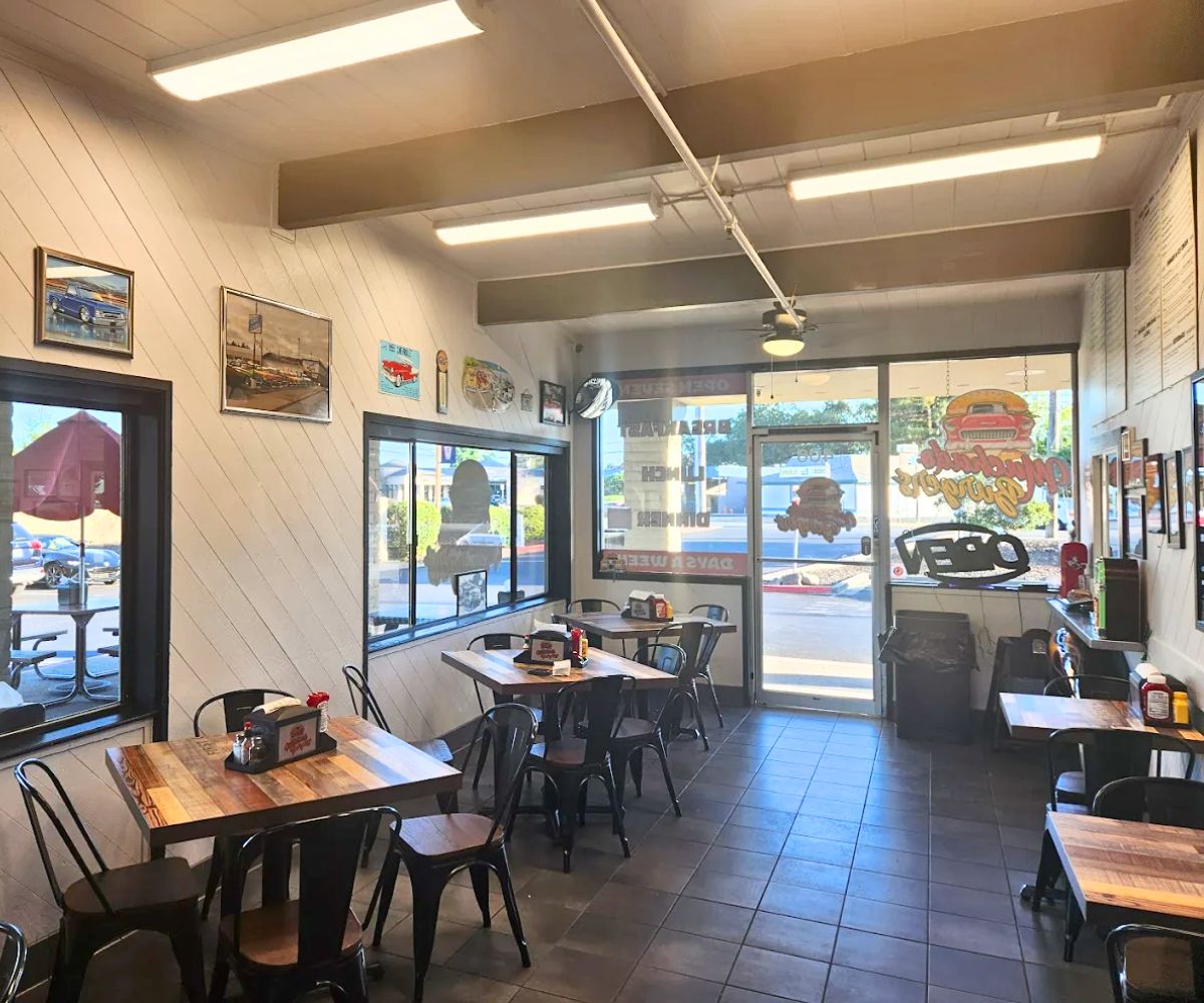 interior of Machado Burgers in Santa Rosa, CA