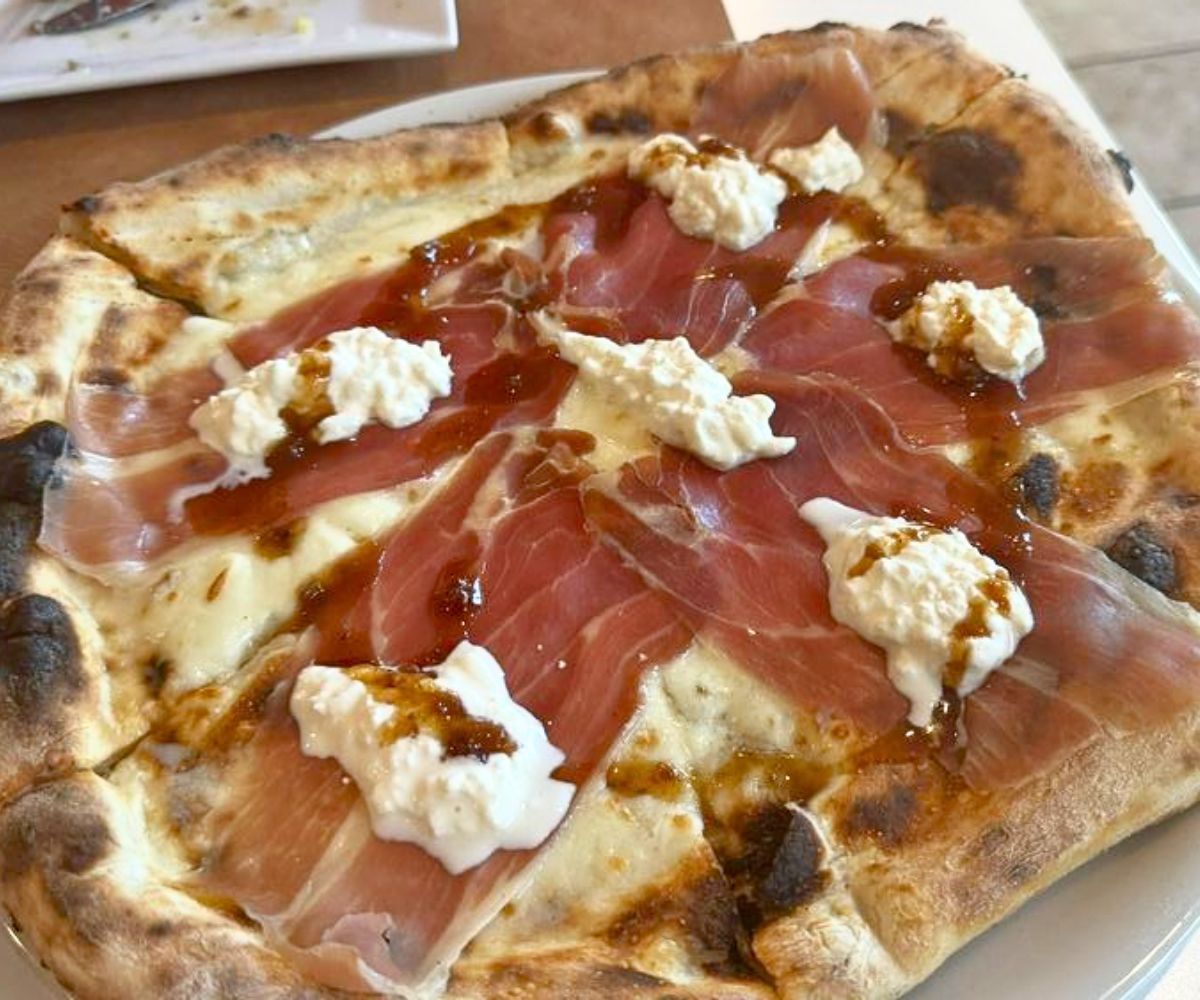 Pizza Speranza "Hope" at Real Italian Gusto in Medford, MA
