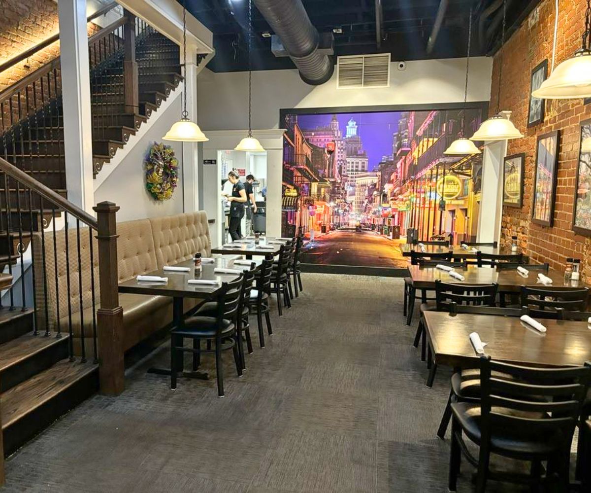 interior of Crawdaddy's in Cookeville, TN
