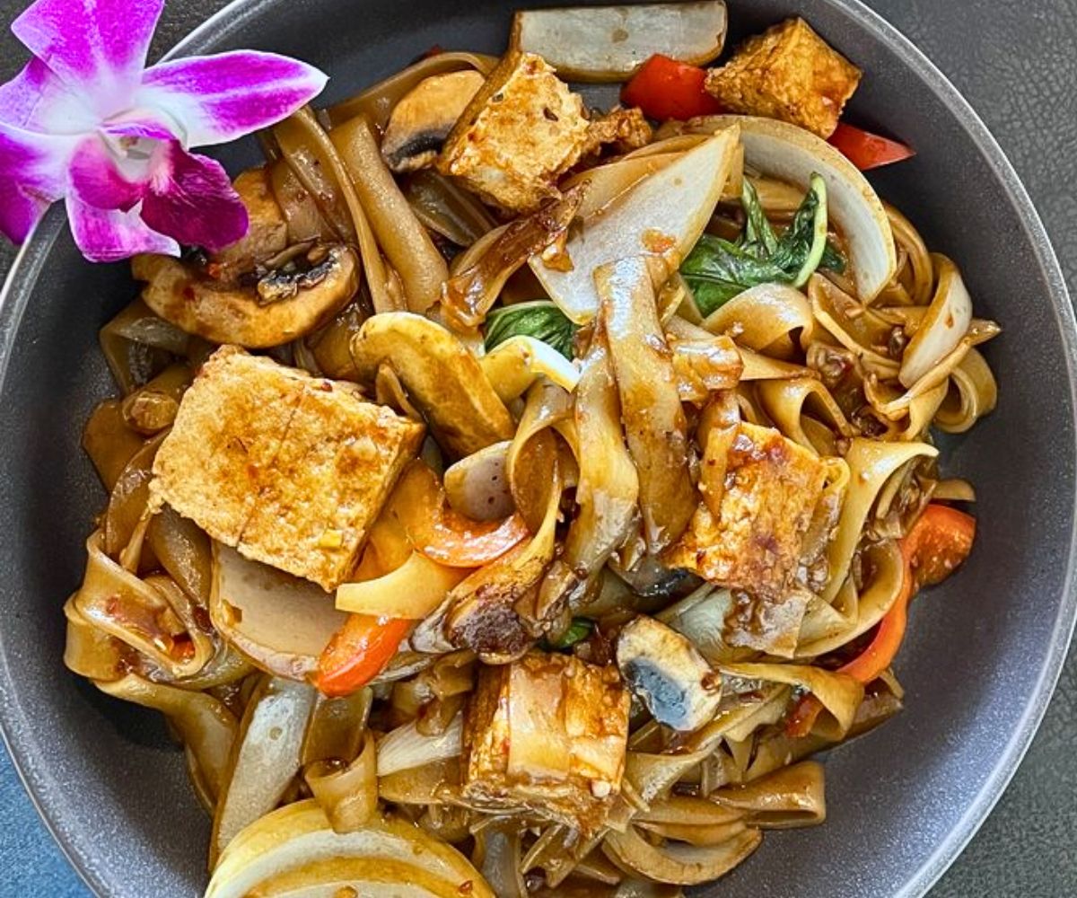 Drunken Noodles at Pailin Thai Cuisine in Moore, Oklahoma