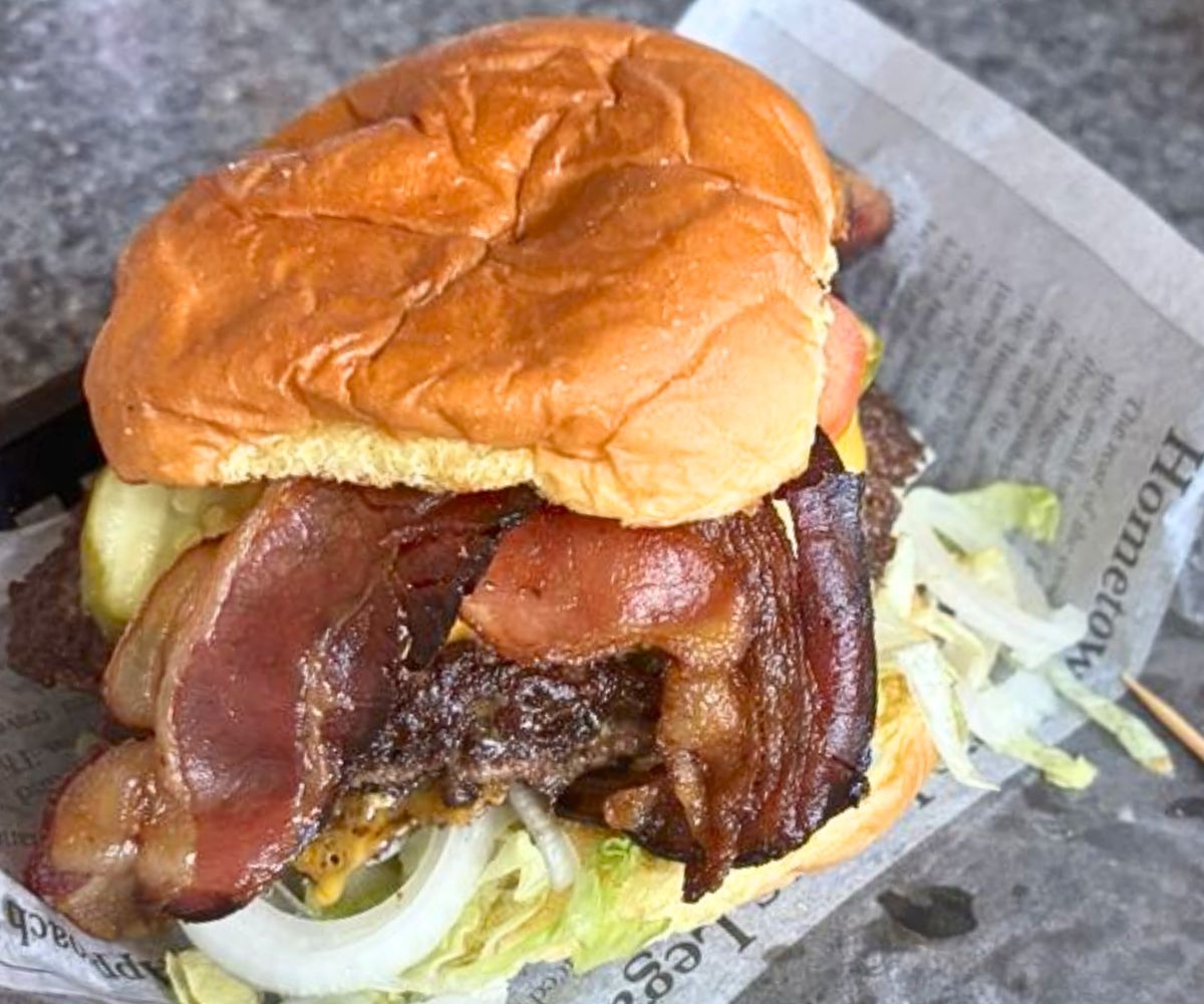 burger at Flippin' Cow in Elkhart, Indiana