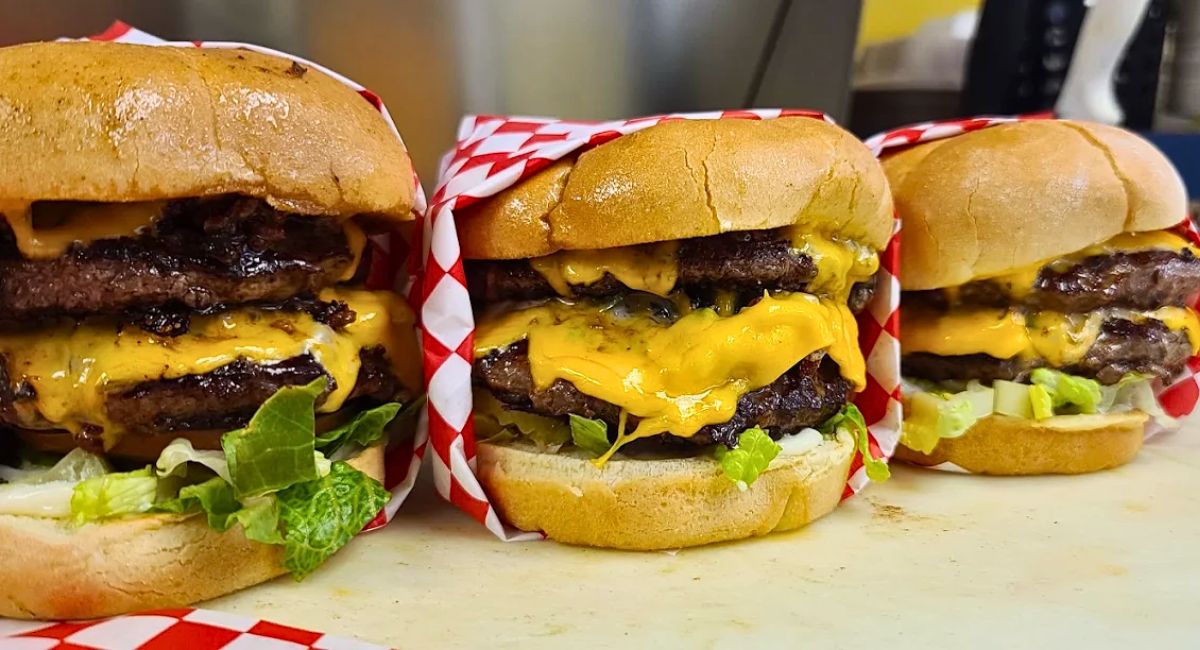 burgers at Do-B's in Emporia, Kansas