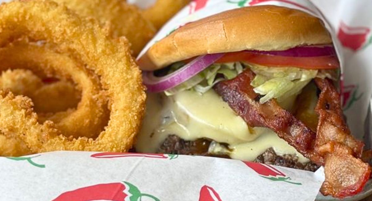 Hawaii 5-0 Burger at Hall of Flame Burgers in Ruidoso, NM