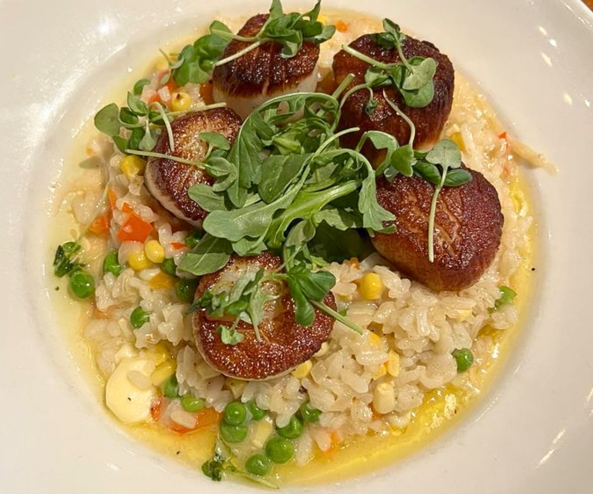 scallops at Porter Creek Hardwood Grill in Fargo, ND