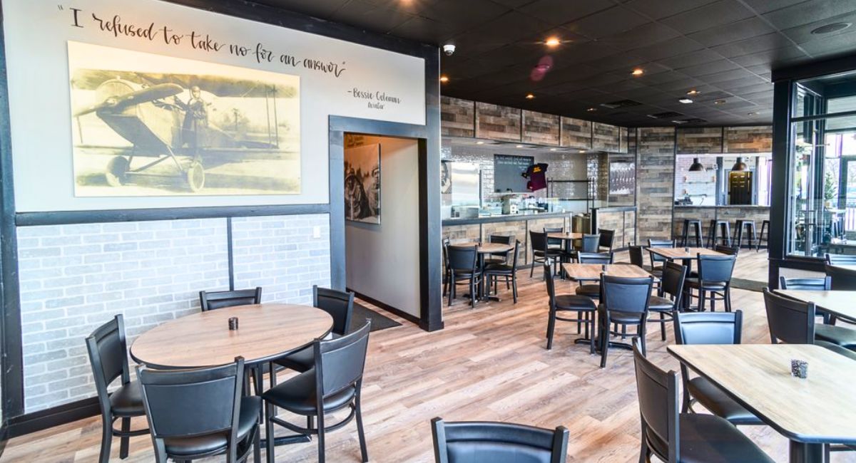 interior of Cornbread Restaurant & Bar in Southfield, Michigan