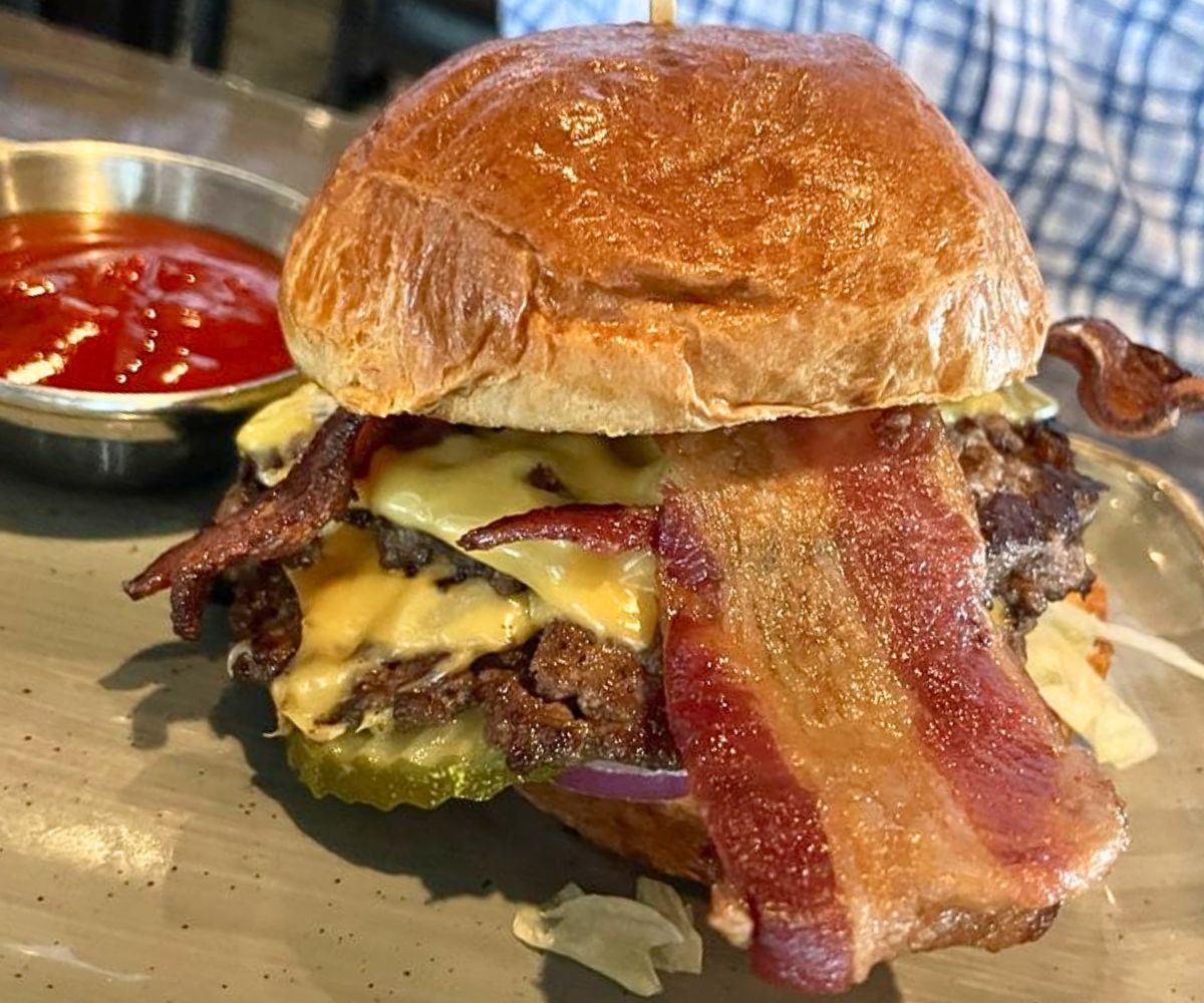 burger at The HC Tavern + Kitchen in Fishers, Indiana