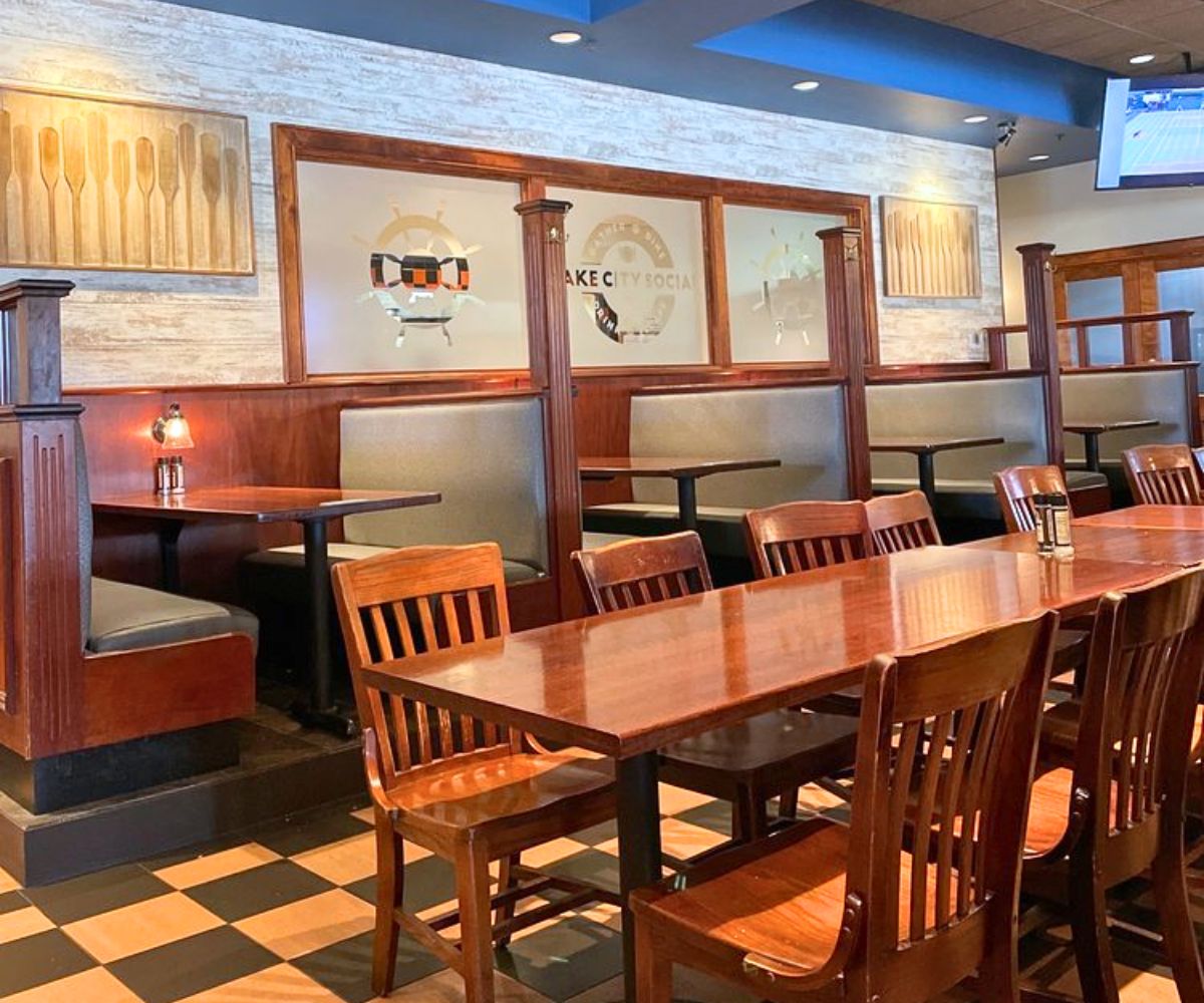 interior of Lake City Social in Wisconsin Dells, Wisconsin