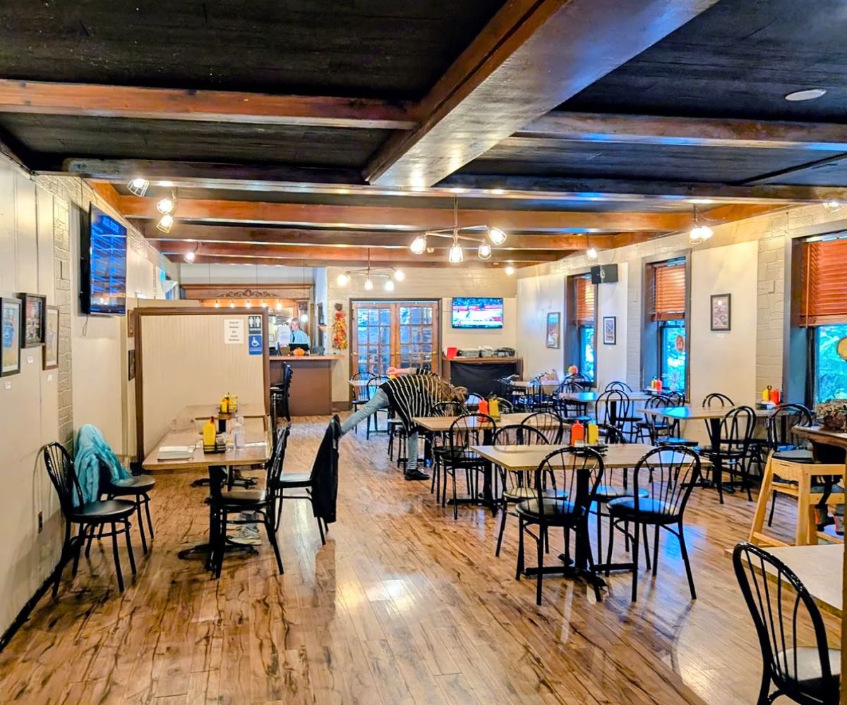 interior of The Gettysburger Company in Gettysburg, Pennsylvania
