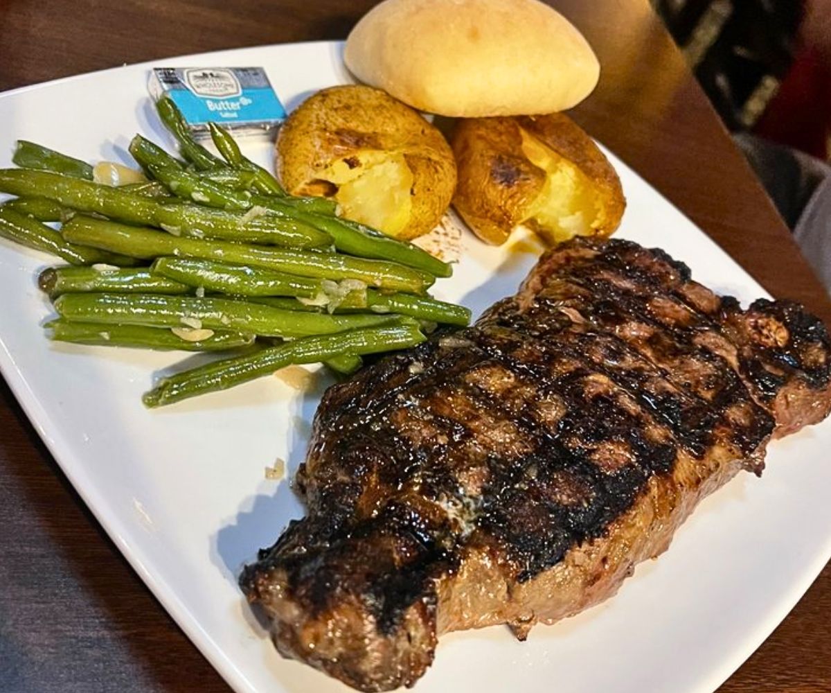 NY Strip at Show Stoppers in Lincoln, Nebraska