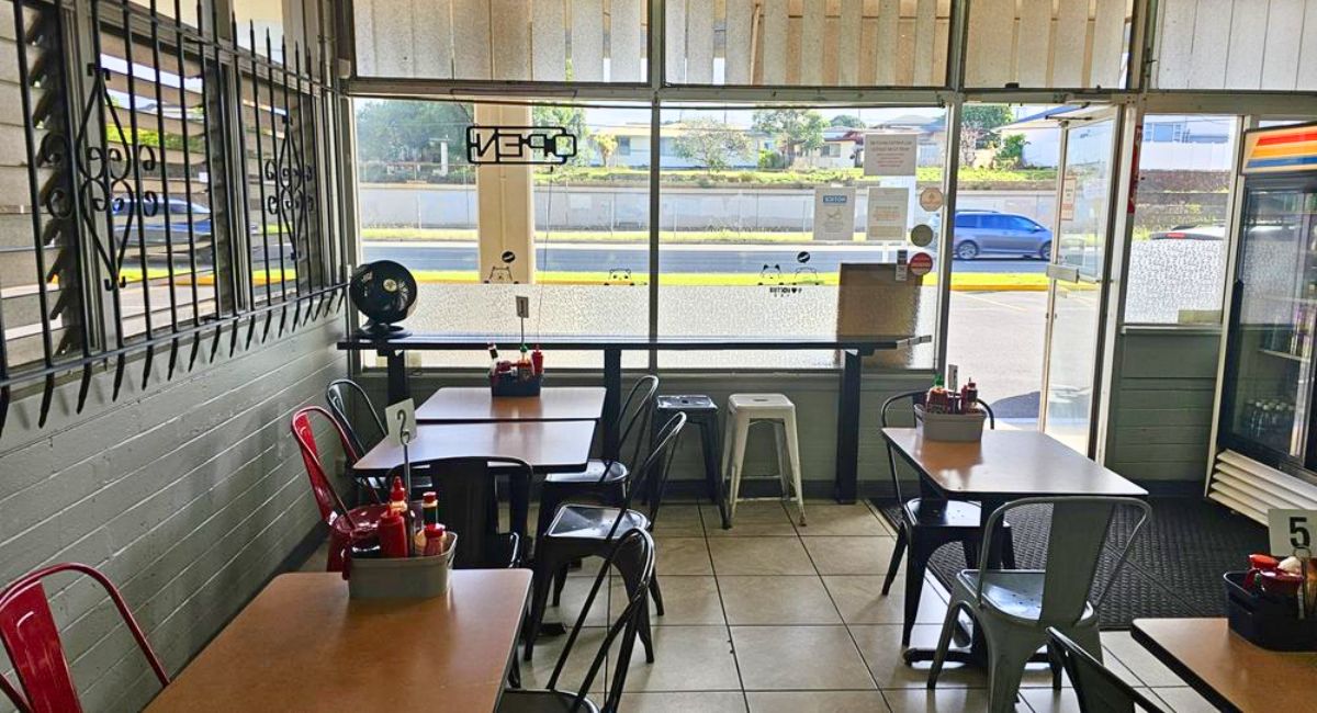 interior of Button Up Cafe in Pearl City, HI