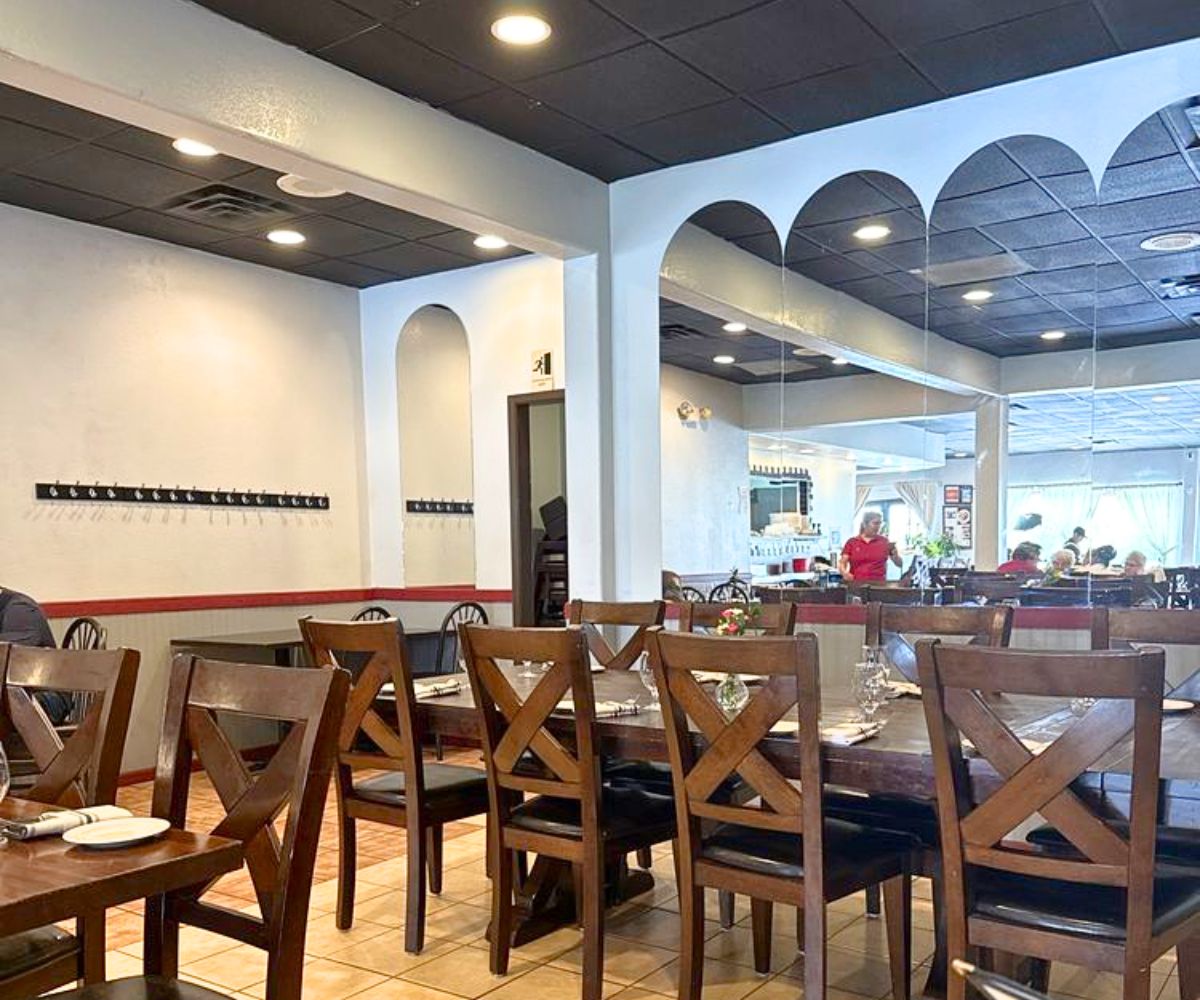 interior of Cahill Bistro in Edina, Minnesota