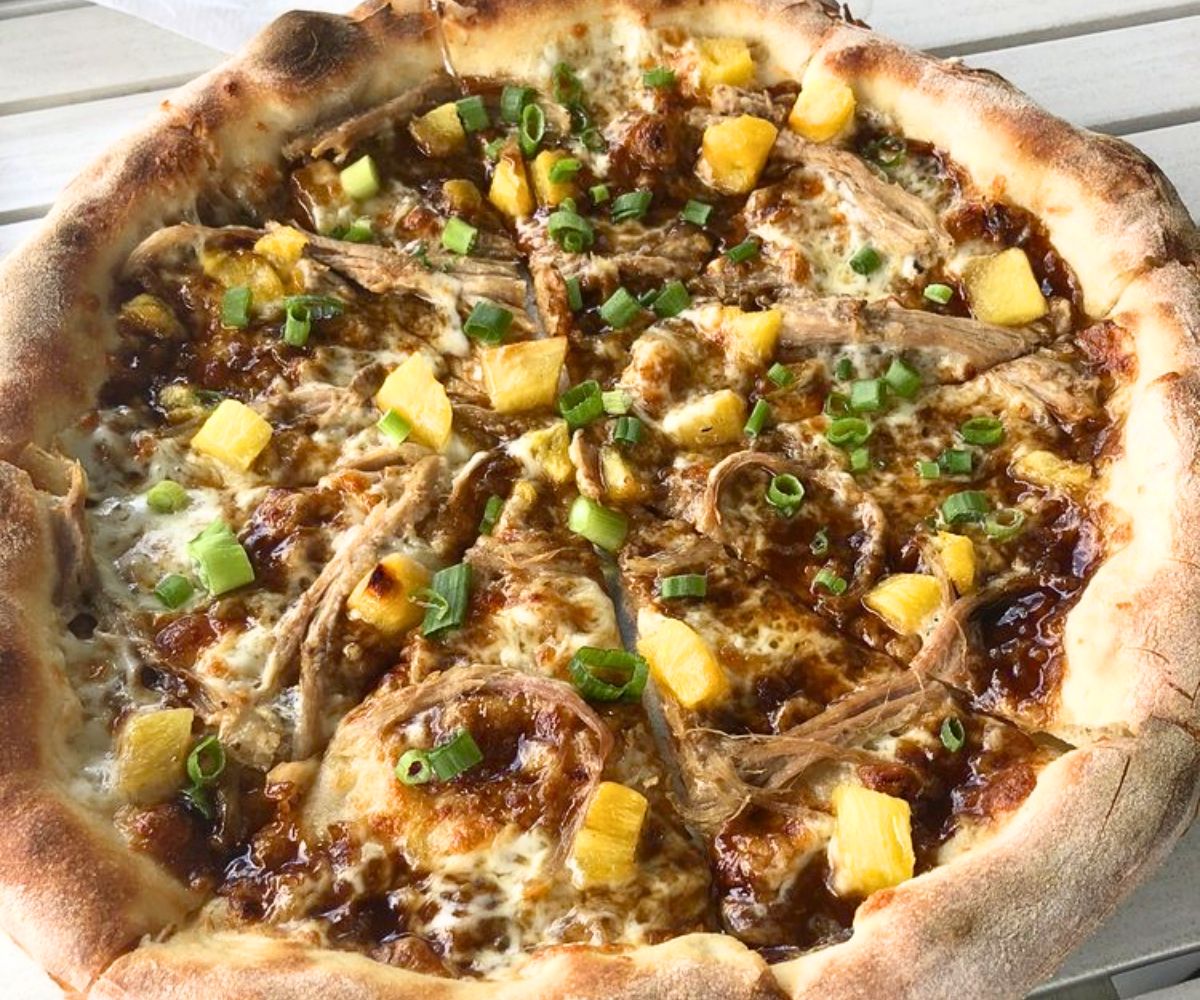 Luau Pizza at Kai Eats + Drinks in Kailua-Kona, Hawaii