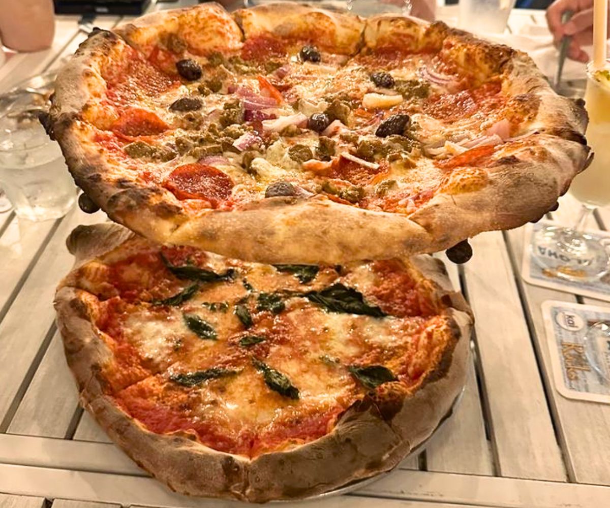 pizzas at Kai Eats + Drinks in Kailua-Kona, Hawaii