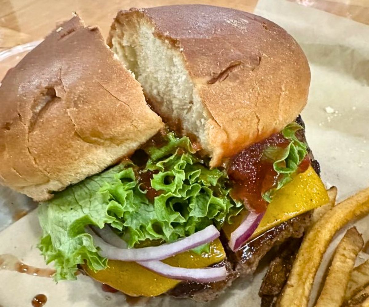 burger at Ocmulgee Brewpub in Macon, GA