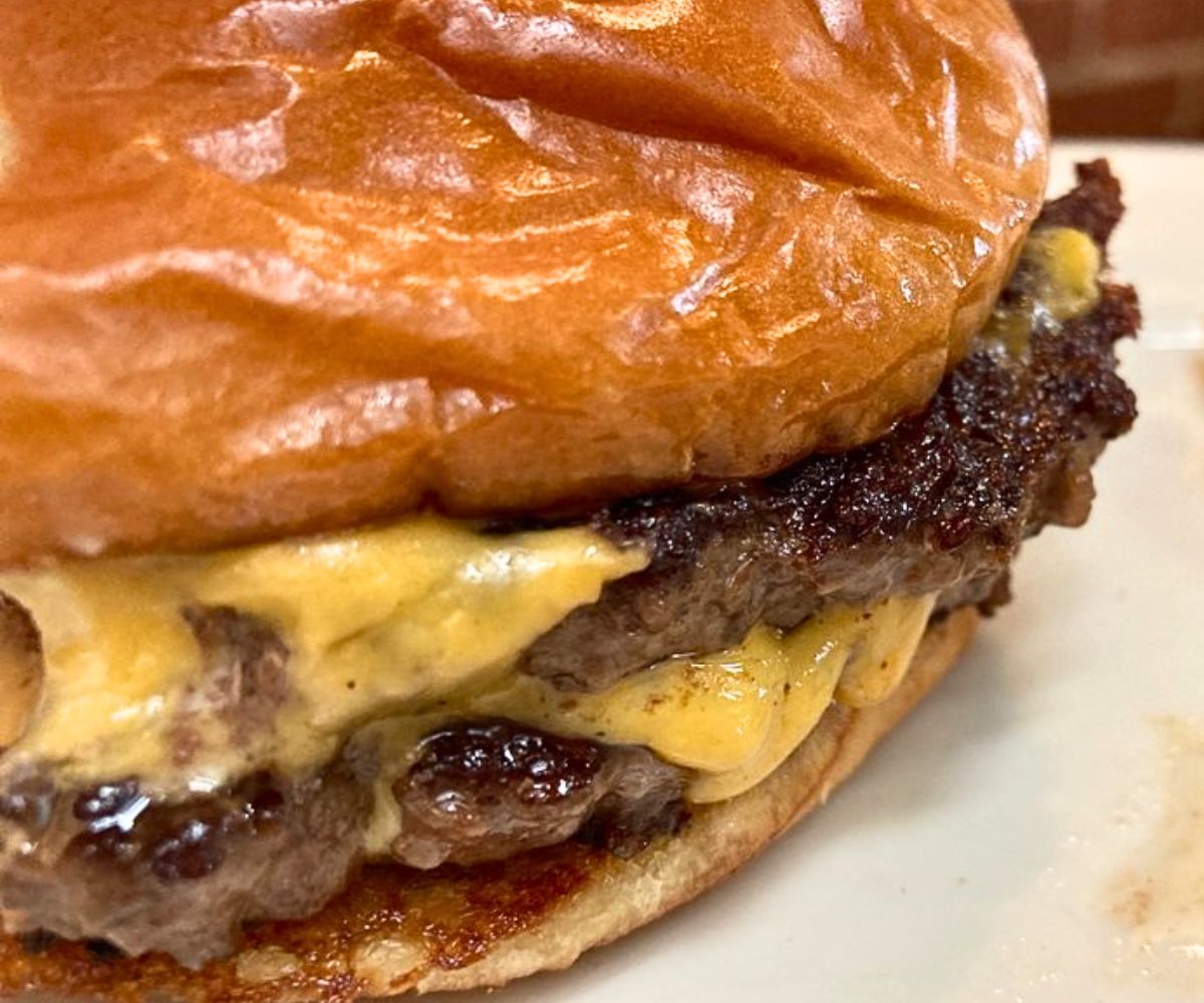 Cheeseburger at New State Burgers & Spirits in Oklahoma City, OK