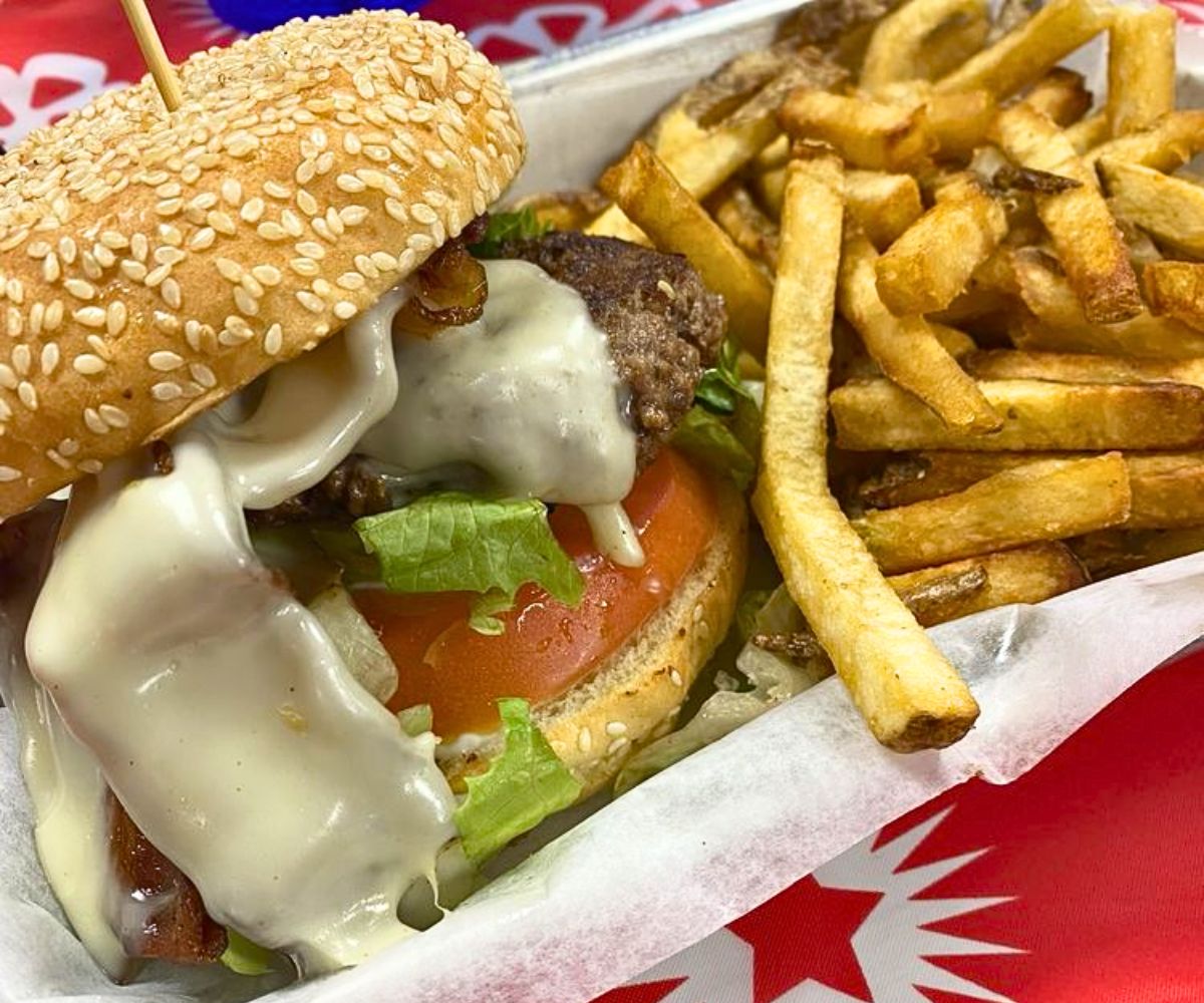 Bacon Cheeseburger at Dad's Garage in Mechanicsburg, PA