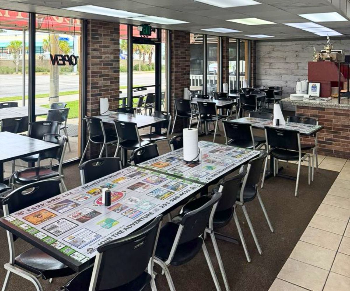 interior of Crico's Pizza & Subs in Gulf Shores, Alabama