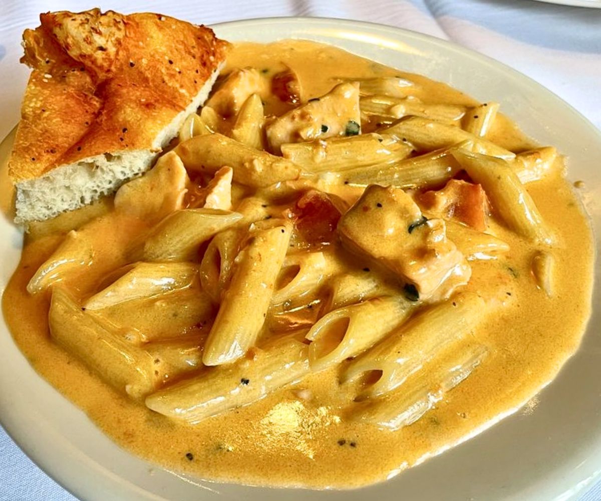 Penne Con Salmon at Café Roma in Cleveland, Tennessee