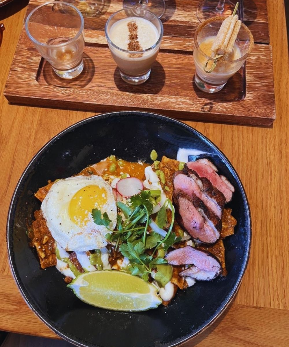 Photos for Traveler's Table