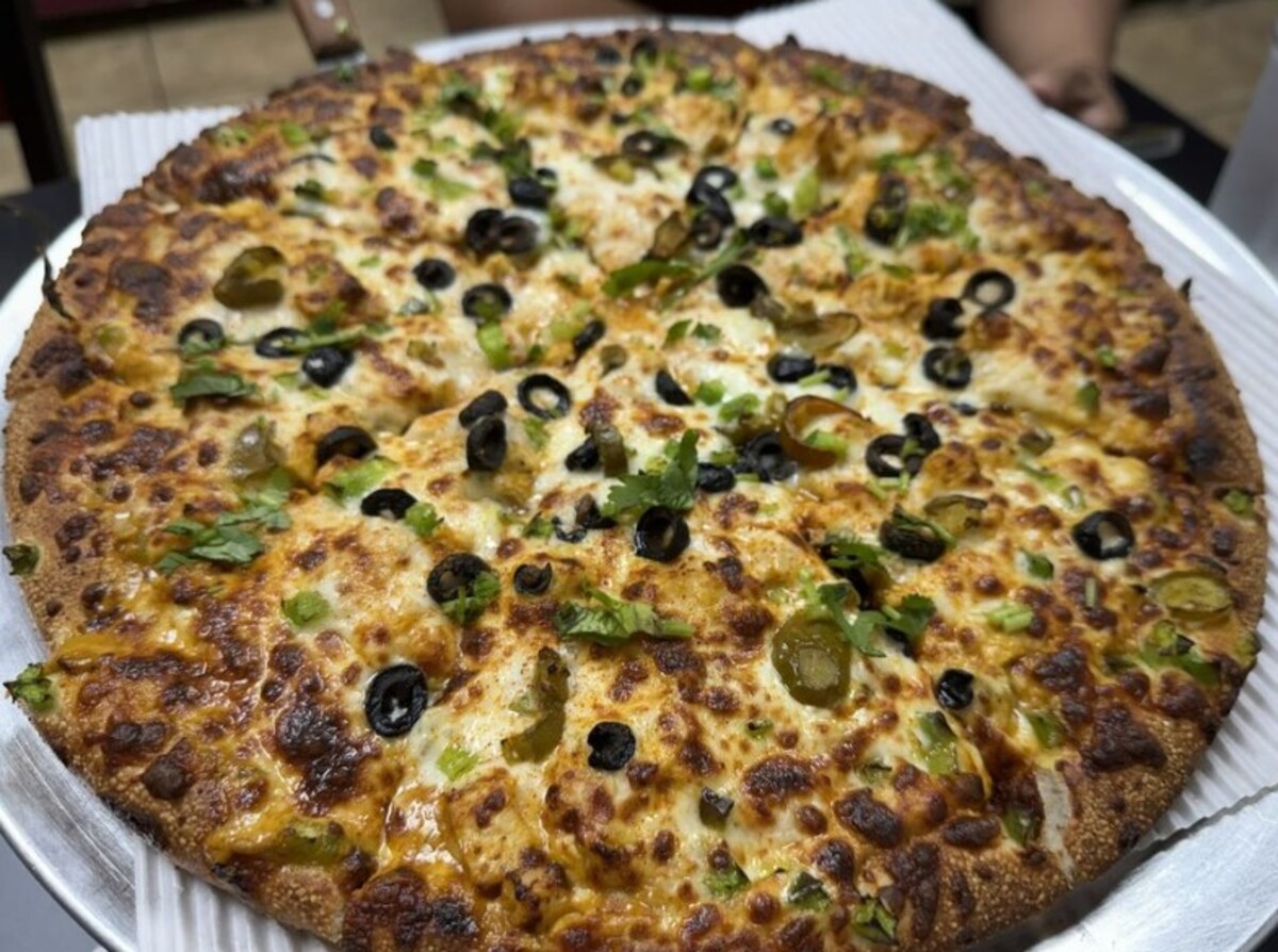 Pizza House, Fresno, CA