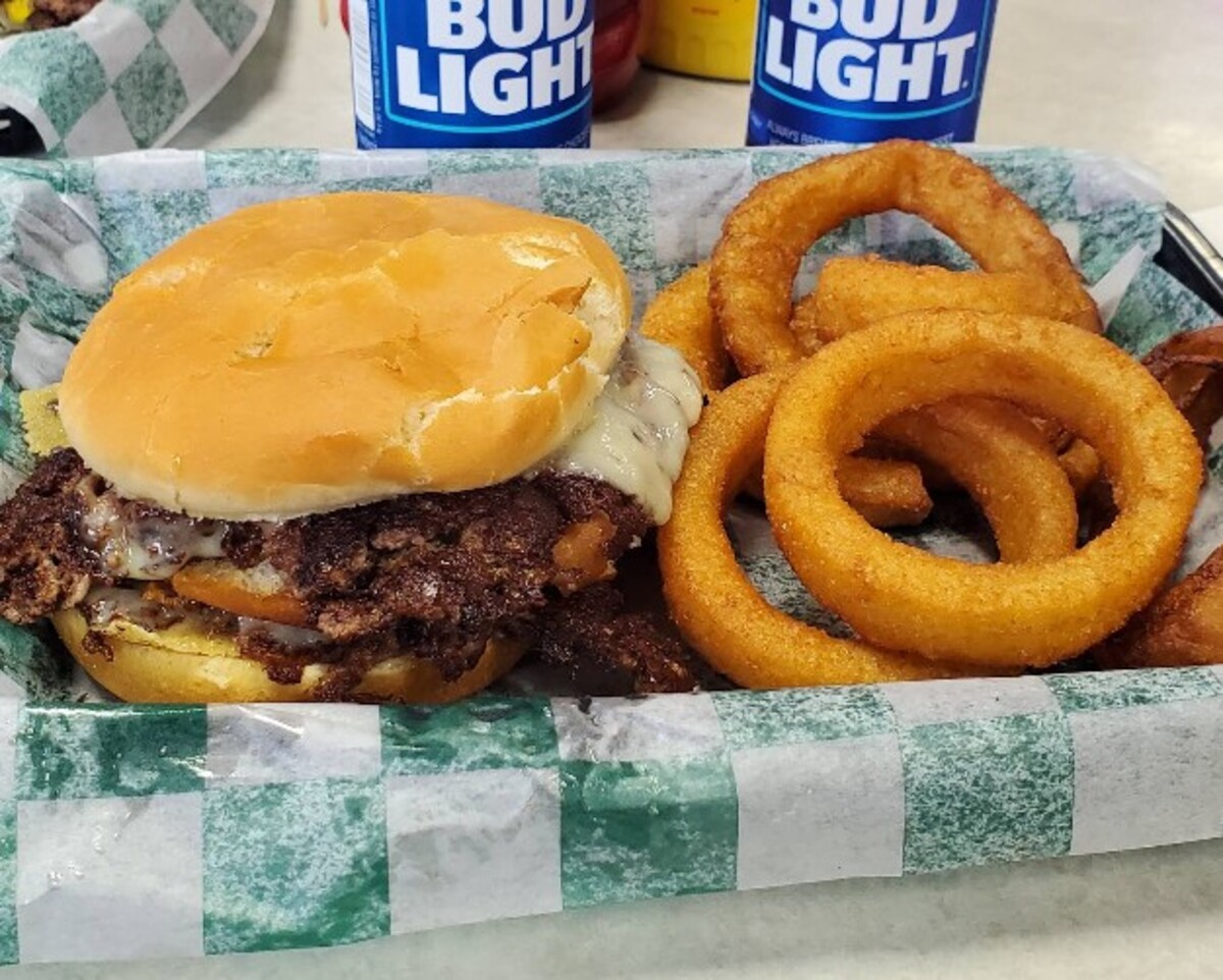 Food in Workingman's Friend, Indianapolis, IN