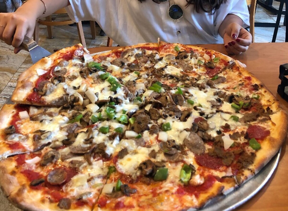 Food in Eddie & Sam's NY Pizza, Tampa, FL