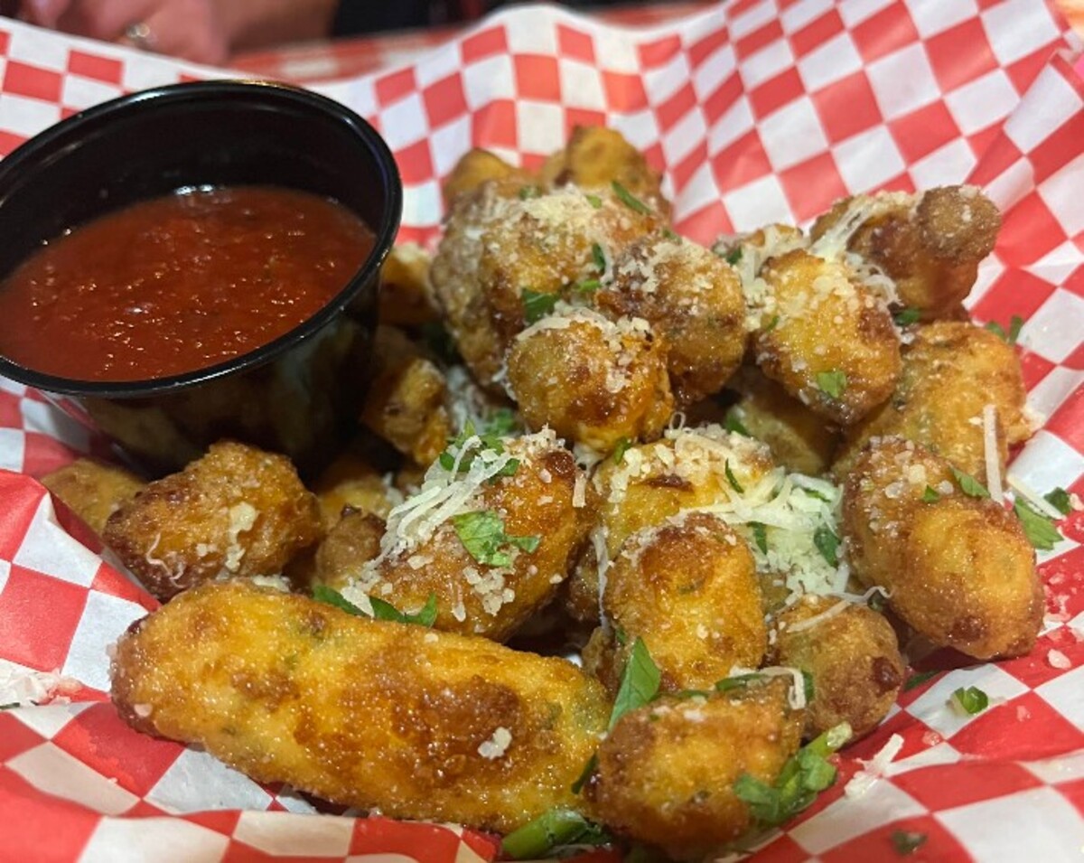 Food in Market Street Pizza, Spokane, WA