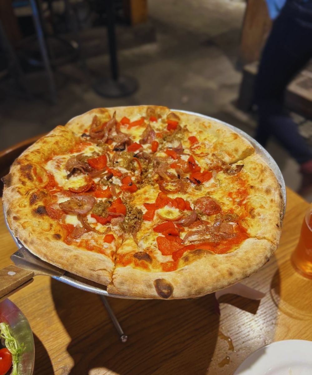Photos for Max's Coal Oven Pizzeria