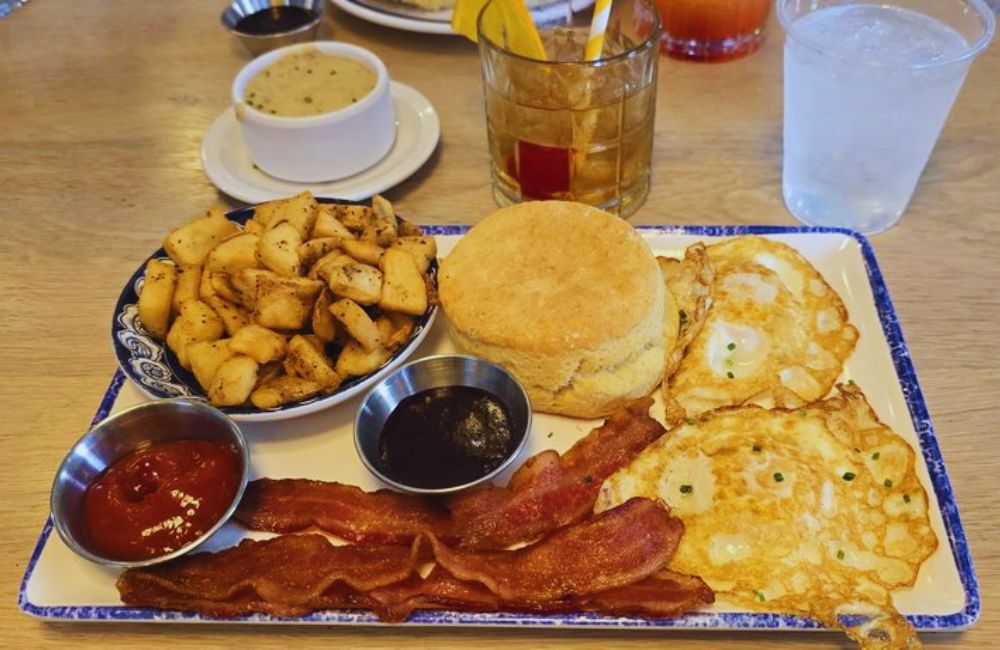 Photos for Biscuit Belly - Nulu