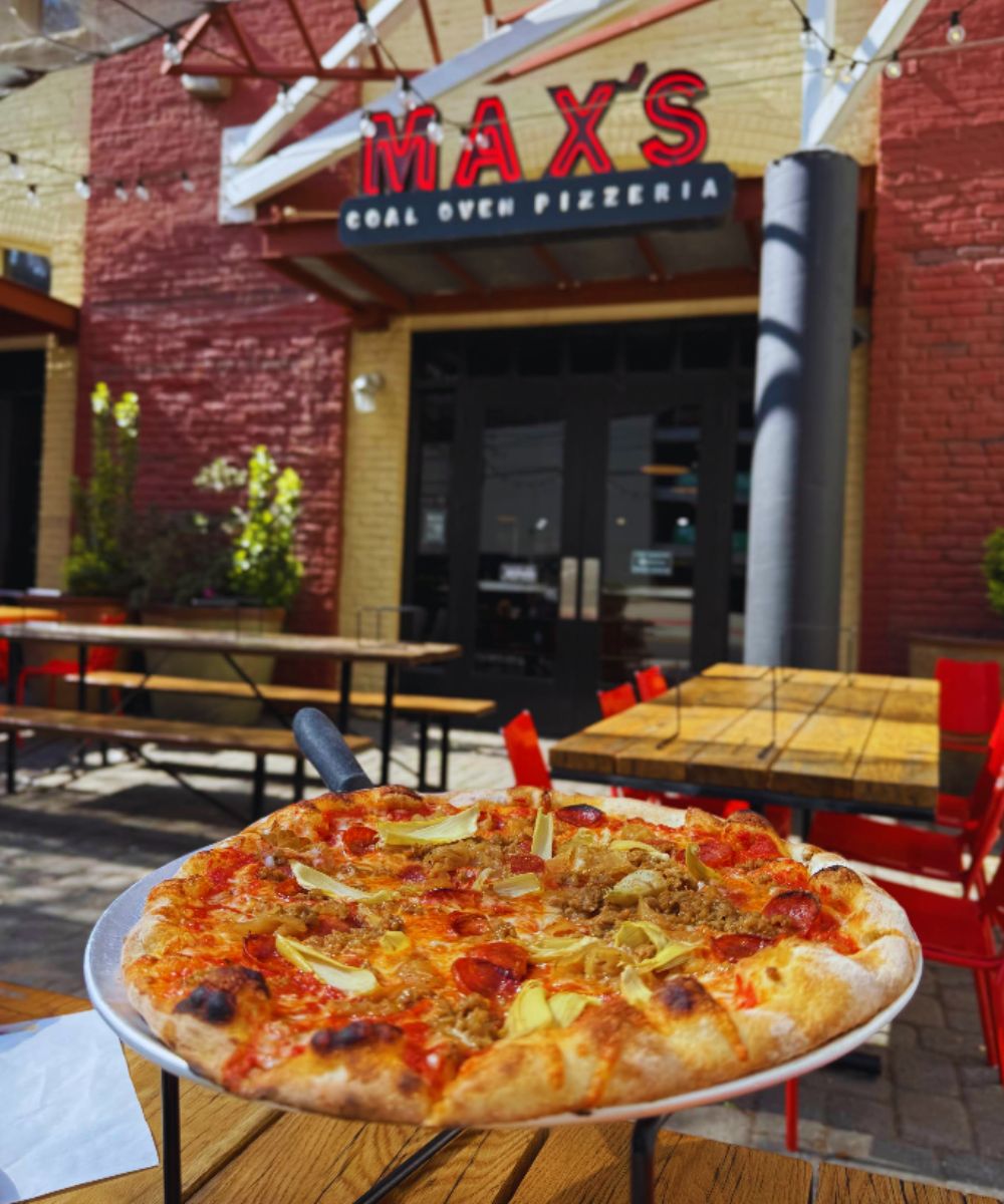 Photos for Max's Coal Oven Pizzeria