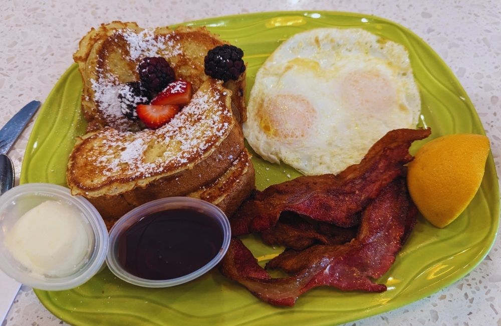 Photos for Lou's Coffee Shop