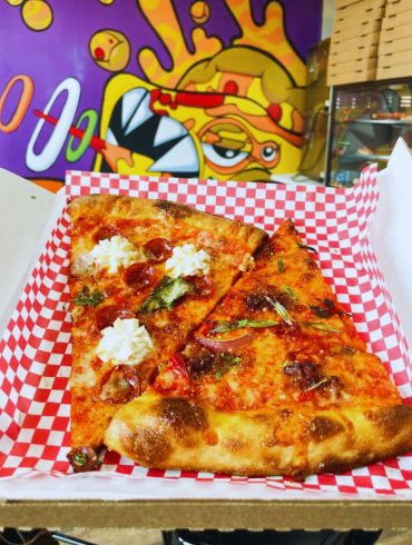 Photos for Zazas Pizzeria
