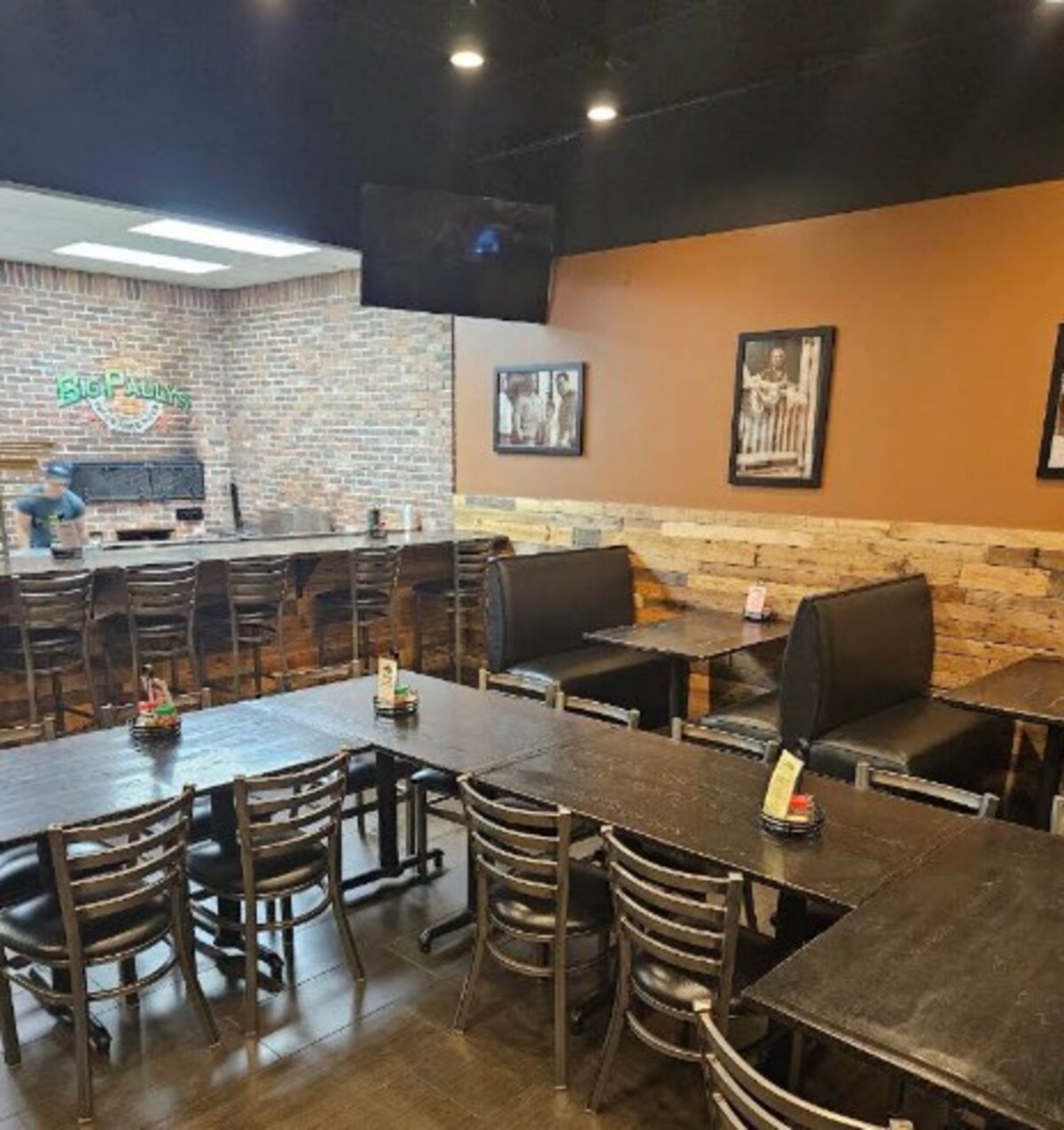 Big Pauly's Wood Fired Pizza