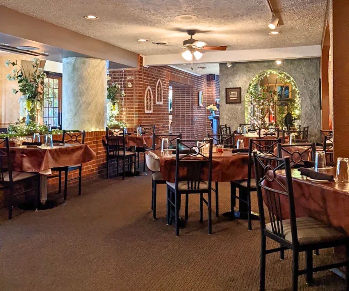 interior of Oliverio's Ristorante in Bridgeport, West Virginia