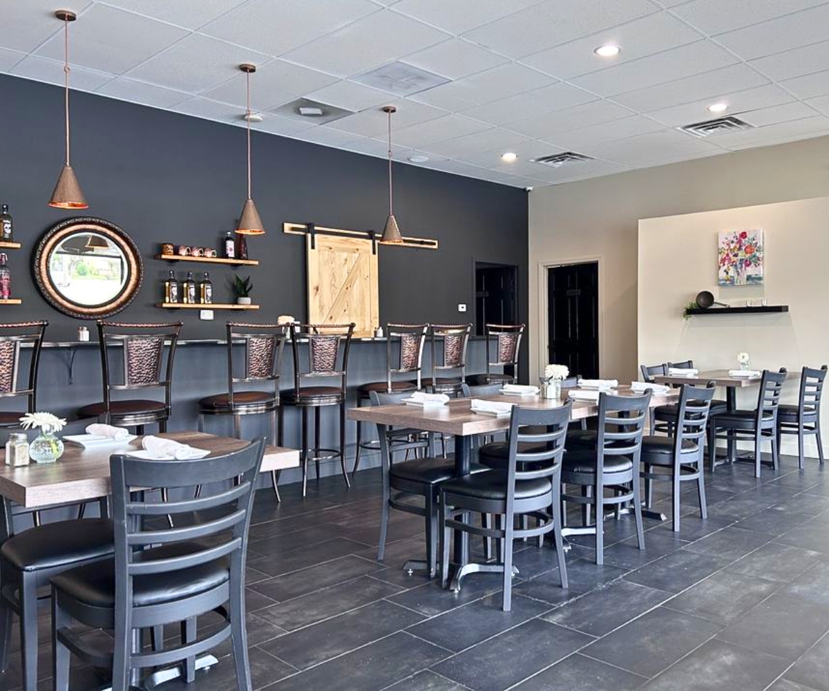 interior of La Cocina De Mama in Oak Lawn, Illinois