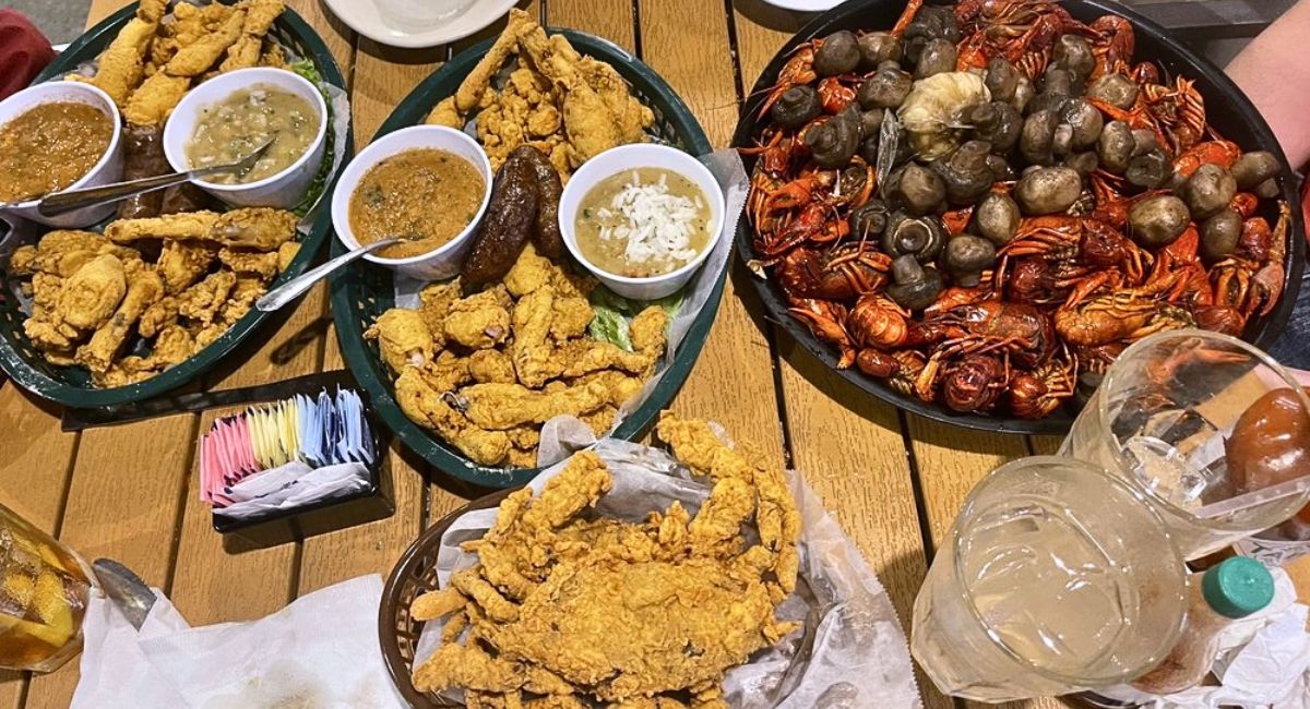 spread at Harbor Seafood & Oyster Bar in Kenner, LA