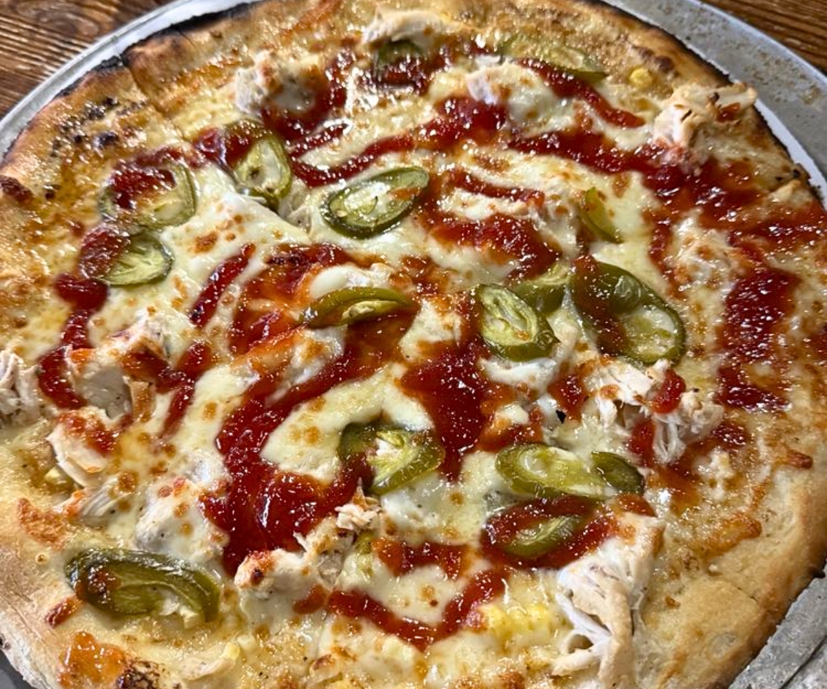 Holy Smoke Pizza at Manor Hill Tavern in Ellicott City, Maryland
