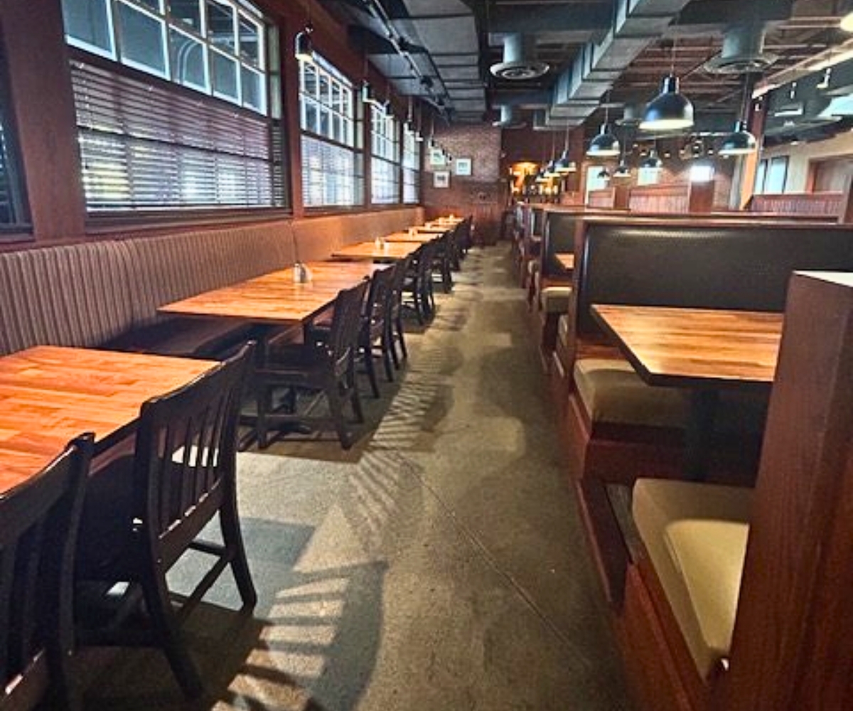 interior of MarketPlace Grill in Springdale, AR