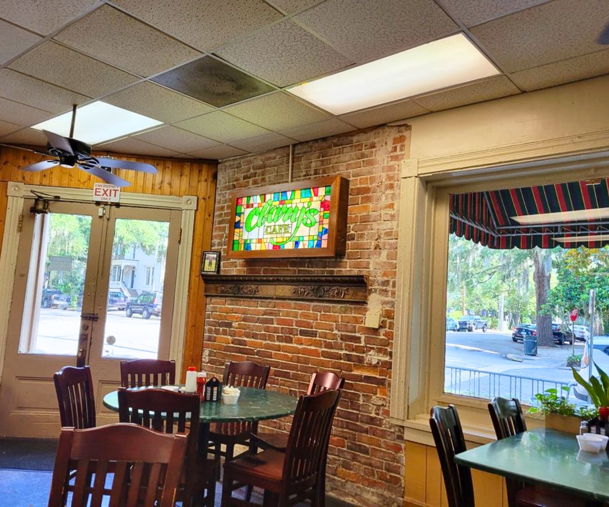 interior of Clary's Cafe in Savannah, Georgia