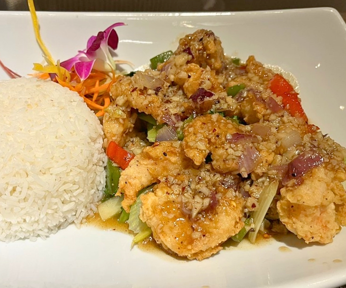 Crispy Jumbo Garlic Shrimp at Bamboo Penny's in Leawood, Kansas