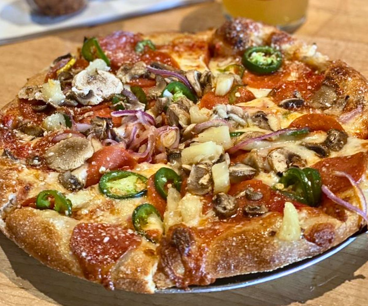 Good Ole' Boy at Tomato Bar Pizza Bakery in Schererville, Indiana