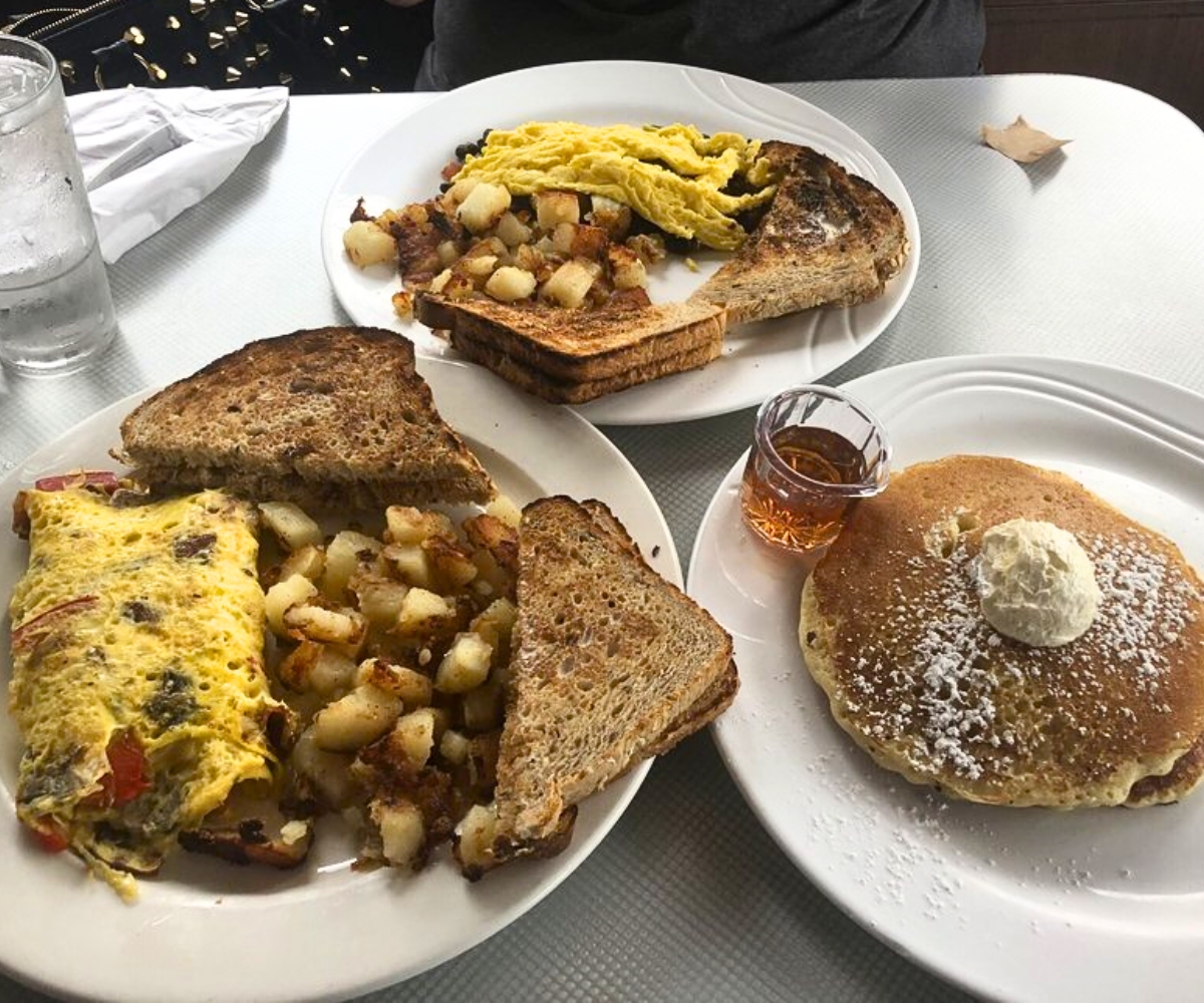 spread at Georgie's Diner in West Haven, Connecticut