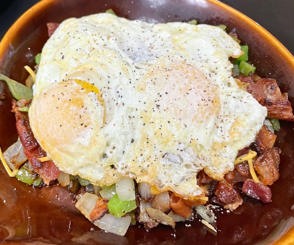 skillet at Mom's Diner in Pahrump, Nevada