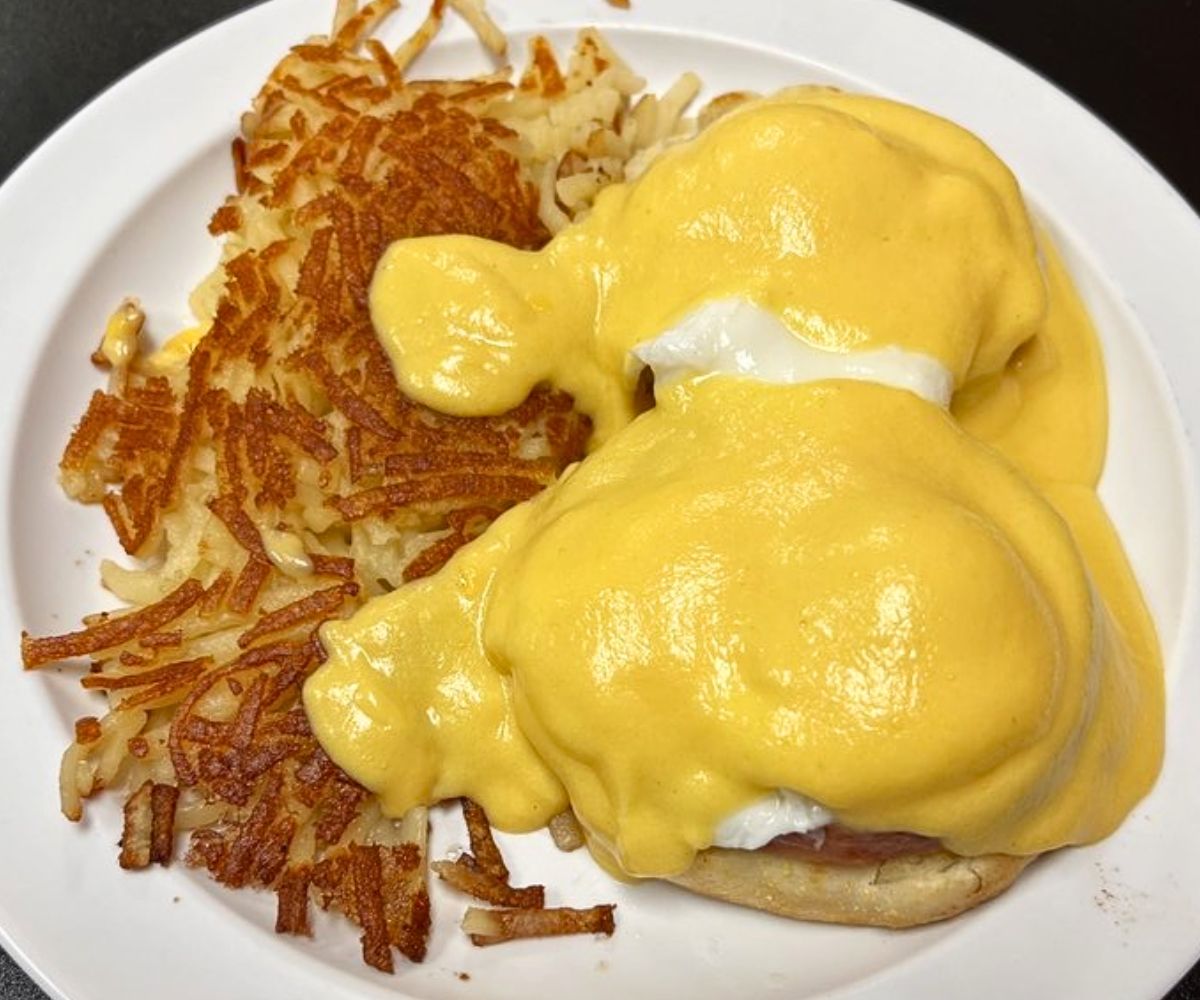 Eggs Benedict at Mom's Diner in Pahrump, Nevada