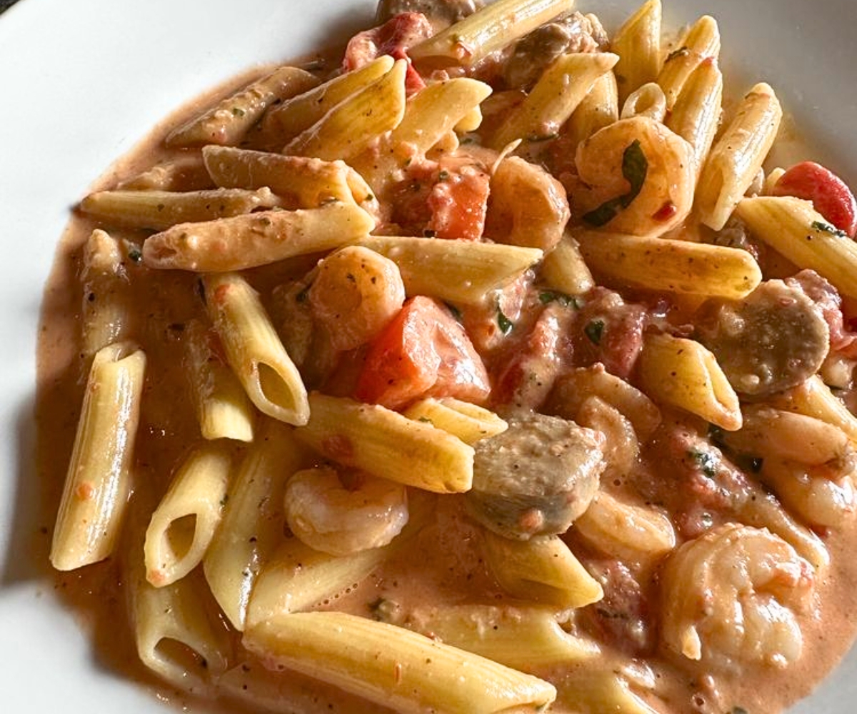 pasta at Leonardo's Italian Grille in Romulus, Michigan