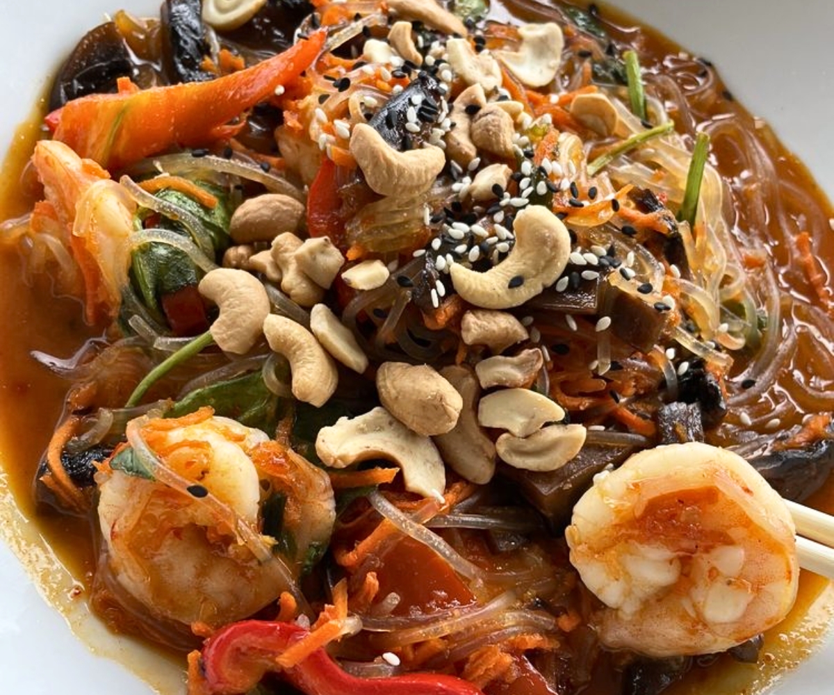 shrimp stirfry at 712 Eat + Drink in Council Bluffs, Iowa