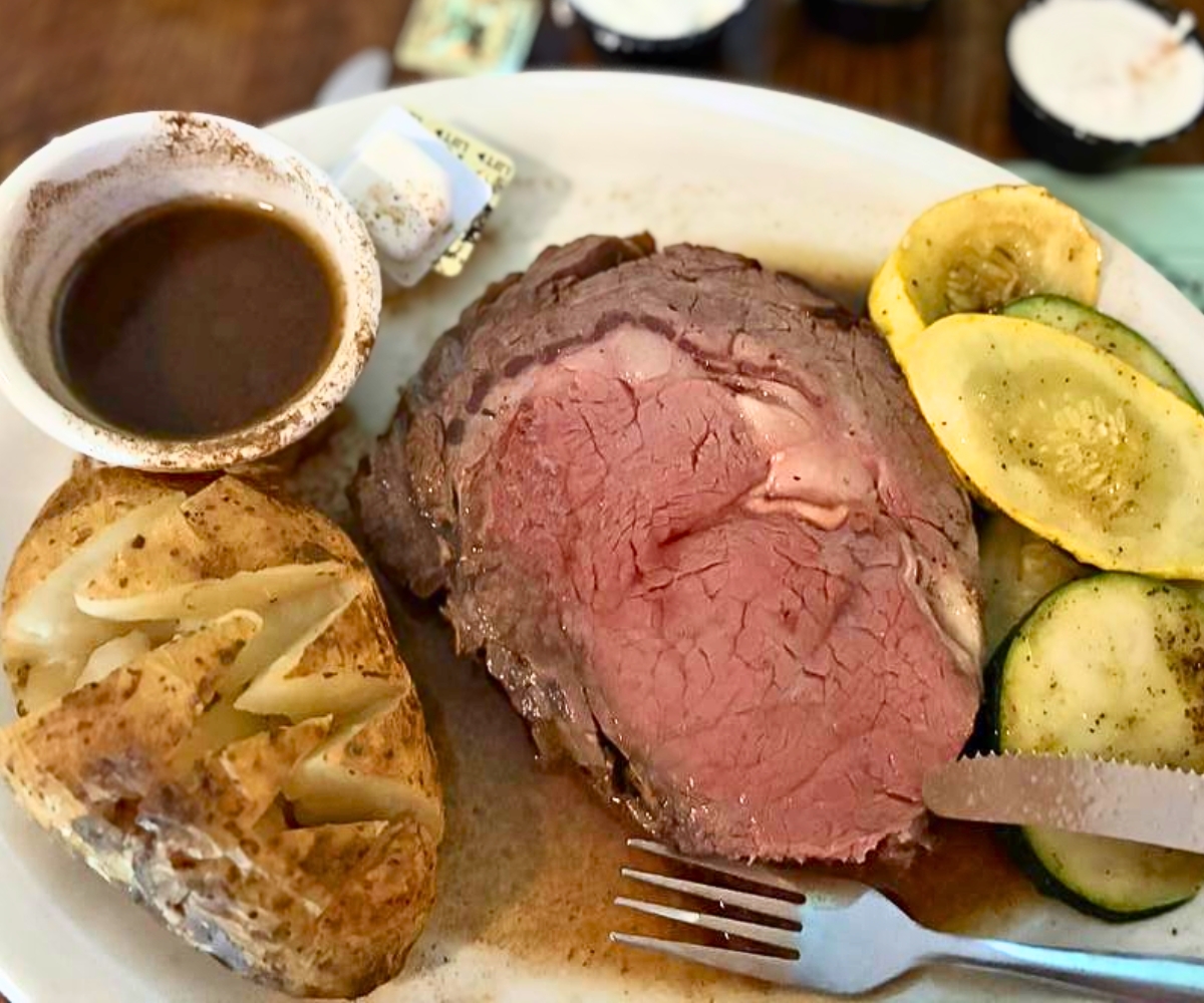 Saturday Night Prime Rib at Jimmy's Old Town Tavern in Herndon, Virginia